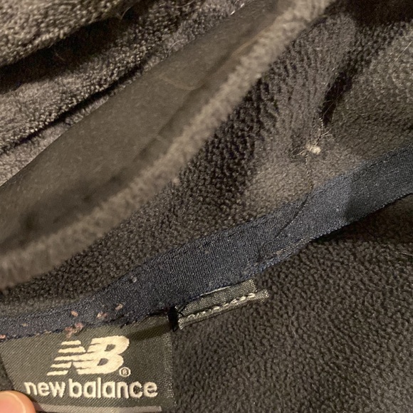 New Balance jacket size Lg - Picture 3 of 4